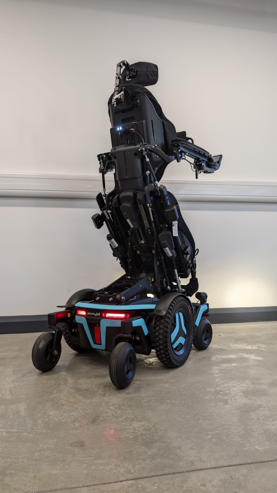 Ex - Demo Permobil M Corpus VS Standing Powerchair - Beyond Mobility.