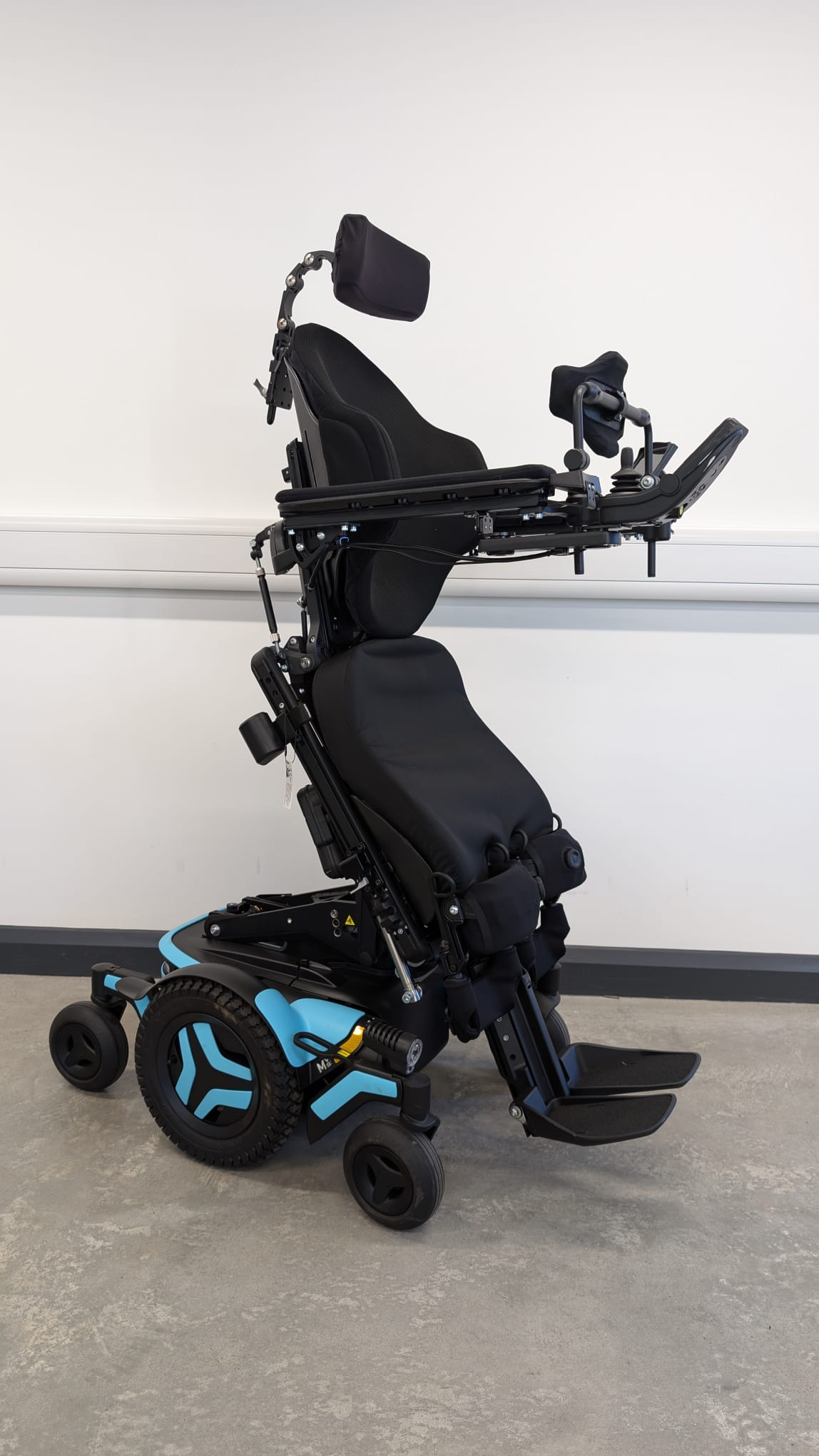 Ex - Demo Permobil M Corpus VS Standing Powerchair - Beyond Mobility.